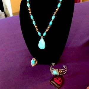 Paparazzi Crackle-Faux Turquoise Jewelry Set: Necklace/Earrings/Ring/Bracelet